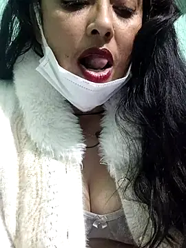 Piya_Bakshi's cam snapshot