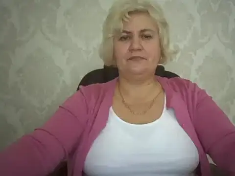 AngelaFamez's cam snapshot