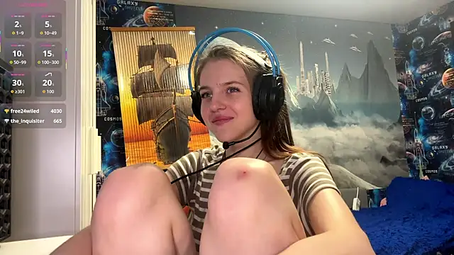 Elira_Breeze's cam snapshot