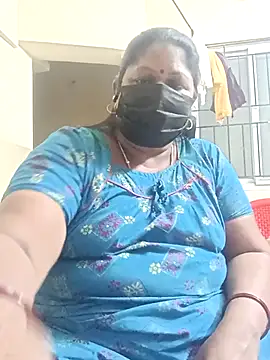 sreemamitha9's cam snapshot