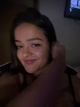 Manu_2002_ live sex cam