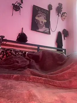 CUMQUEEN-XXX69 live sex cam