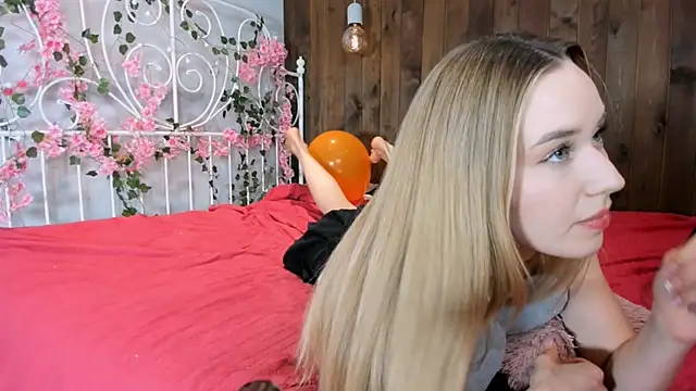 KristleKirst's cam snapshot