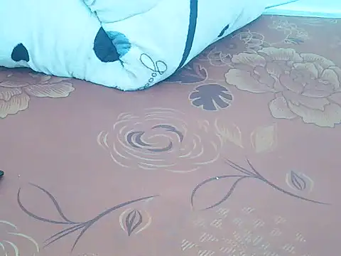 FeliciaZ's cam snapshot