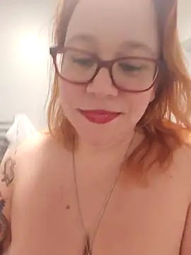 NikiDeeOfficial's cam snapshot