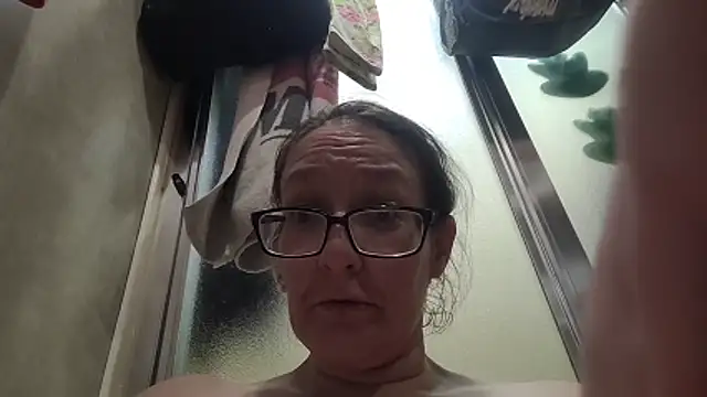 ILUV2TUCHMYKITTY's cam snapshot