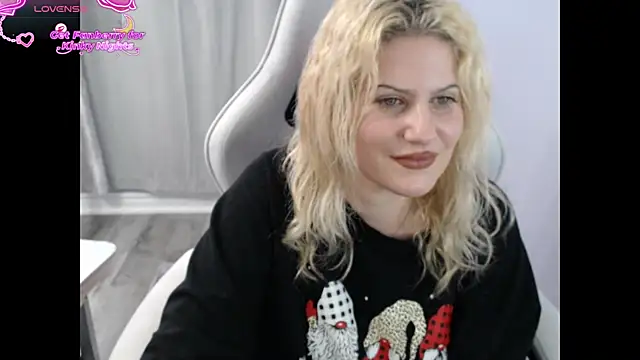 BellaStar84's cam snapshot