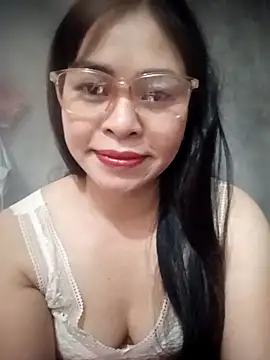 Bamboo-niee123's cam snapshot