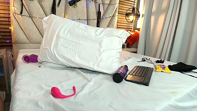 Cinthiabaker's cam snapshot