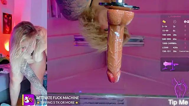 Miss_Pawi live sex cam