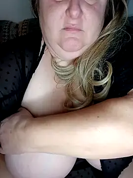 blissful_vixen's cam snapshot