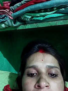 Hoty_girl_143's cam snapshot