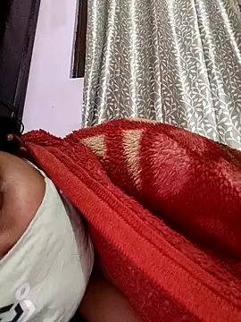 Riya_hot12's cam snapshot