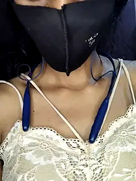 Thaper_Meera2's cam snapshot