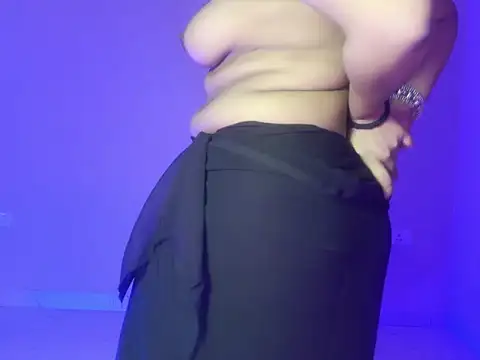 Saira_Hotty's cam snapshot