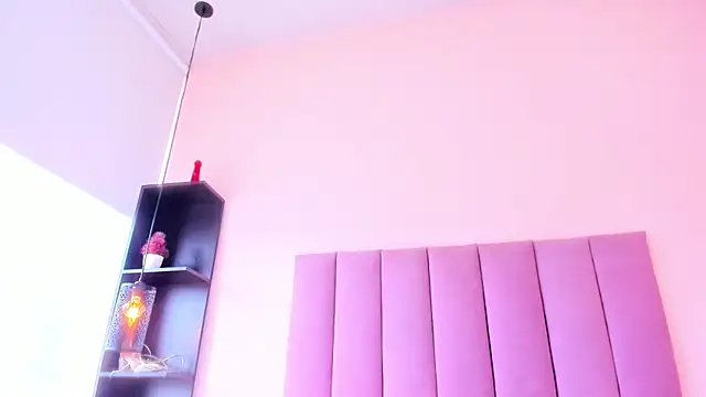 violet_myerrs's cam snapshot