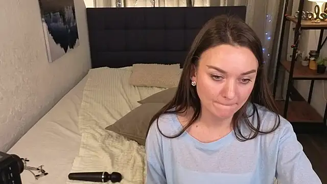 Madison_Golden's cam snapshot