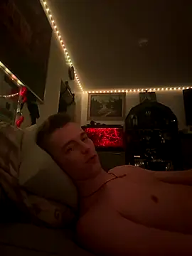 Toyjungee's cam snapshot