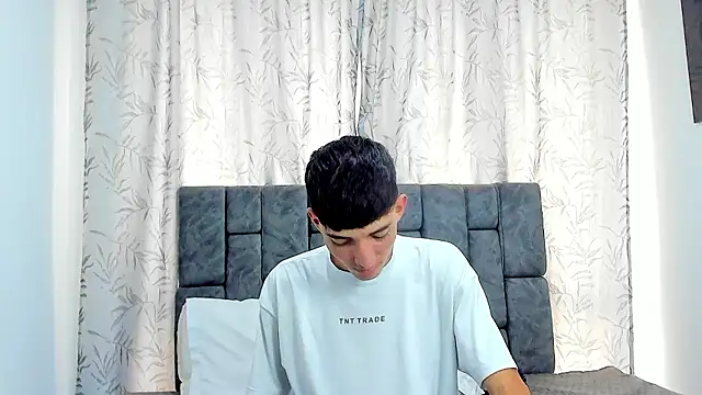 Maikol_Ortiz live sex cam