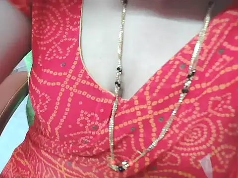 sunitha-3's cam snapshot