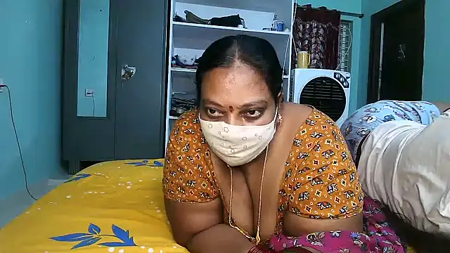 Honey__baby_'s cam snapshot