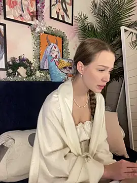 MiyaMeow-'s cam snapshot