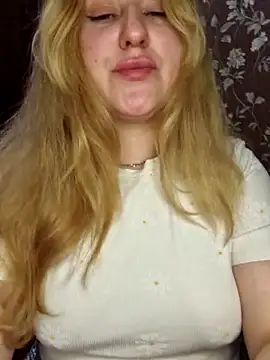 LianaJu's cam snapshot