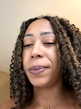 dianagolley420's cam snapshot