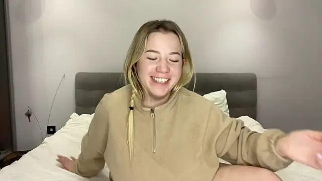 Embersweetbunny live sex cam