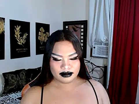 TSbrianaHugeCock's cam snapshot