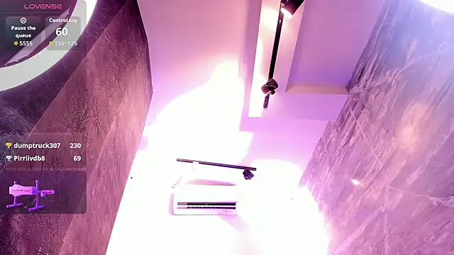 saracaball_ live sex cam