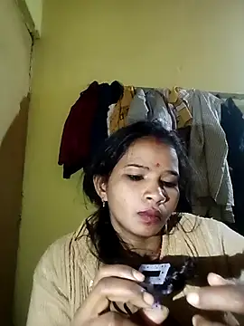 Jaya_Iyer live sex cam
