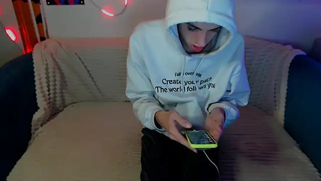 AlexNaughty14 live sex cam