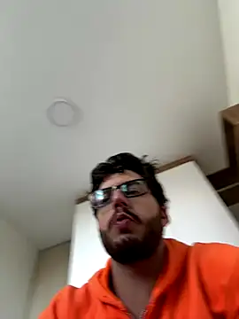 thomas_gun live sex cam