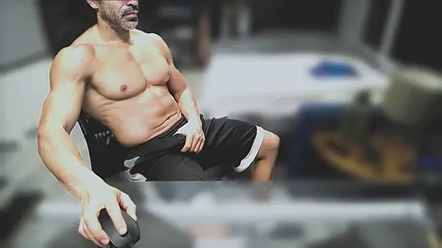 latinoo23bom's cam snapshot