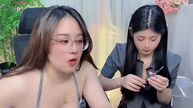 NEWONETO's cam snapshot