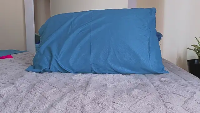 cameron_cum's cam snapshot