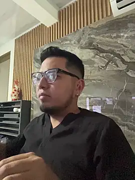 JosstinMills's cam snapshot