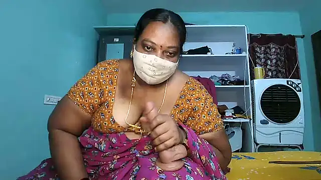 Honey__baby_'s cam snapshot