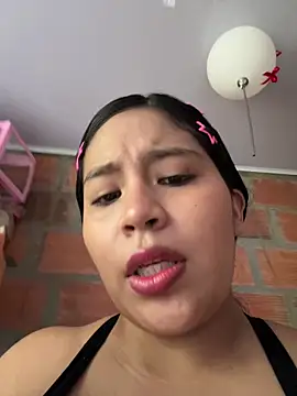 moncerrat_luna live sex cam