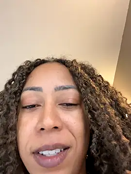 dianagolley420's cam snapshot