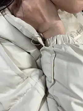 Mina048's cam snapshot