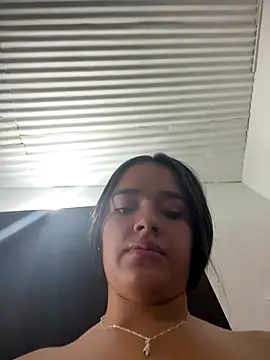 Luciaparker03's cam snapshot