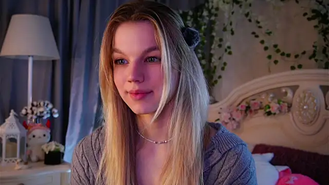 EdlinAlliston's cam snapshot