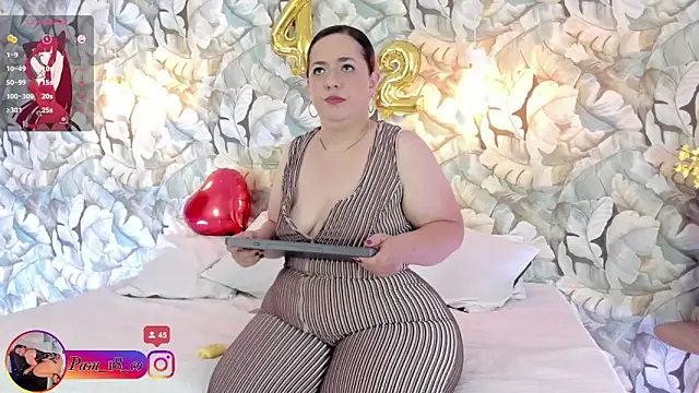 PamelaRizzoo's web cam