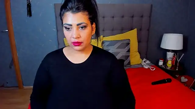 AmyCubes live sex cam