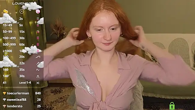 astoria_ross_'s cam snapshot