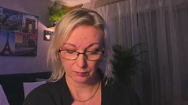 vanessa_chat's cam snapshot