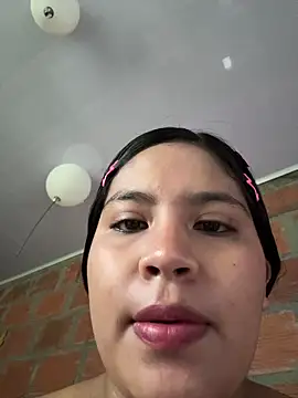 moncerrat_luna live sex cam