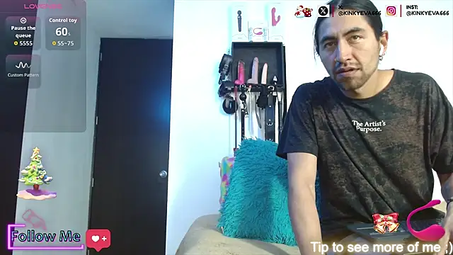 KiddyEvaa666999 live sex cam